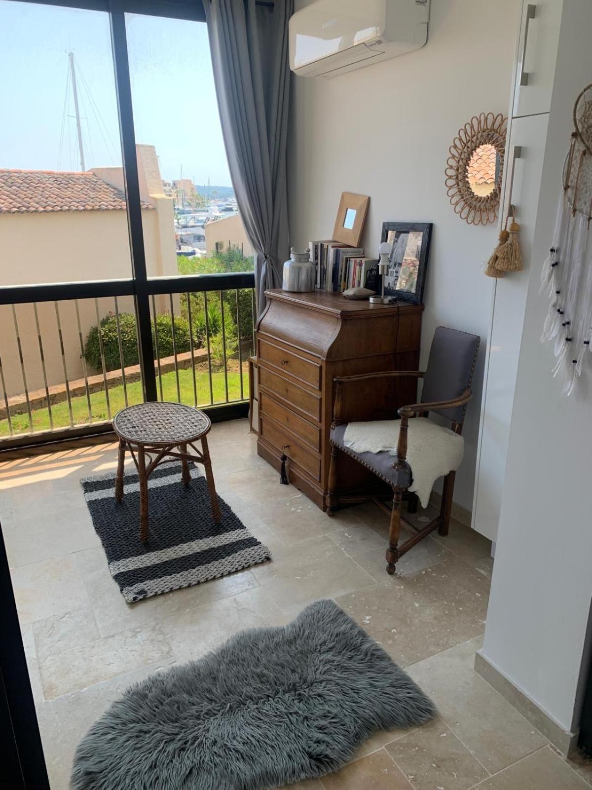 Appartement La Petite Perle à Cogolin Extérieur photo